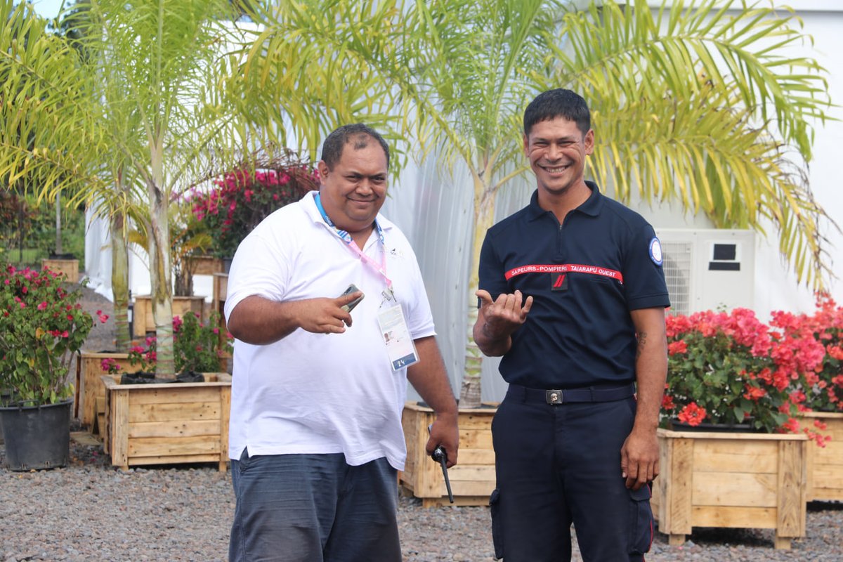 #àlintérieurDesJeux 🏄 À Tahiti, alors que les épreuves de surf sont en cours, les personnels de la Sécurité civile sont mobilisés !

☀️ Nantes, Marseille, Tahiti... Merci à l'ensemble des personnels pour leur engagement !
