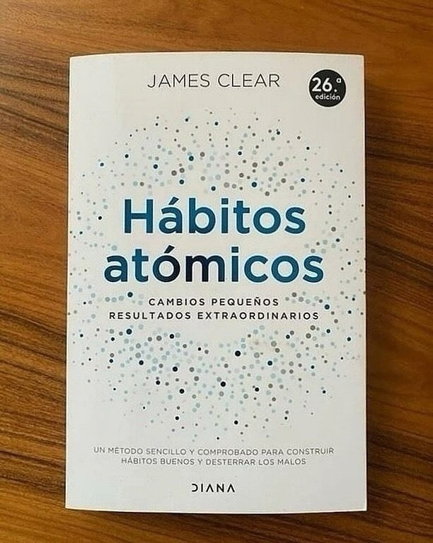 ALPHAMINDST's tweet photo. 10 libros obligatorios para leer en lo que queda de 2024 🗓

Crecimiento personal, productividad y finanzas personales 👇🏼

1. Hábitos atómicos. https://t.co/wAPdR3aBRH