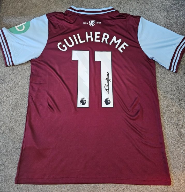 Central (@westham_central) on Twitter photo ⚒️WEST HAM FANS⚒️
🚨GIVEAWAY TIME 🚨
We have teamed up with <a href="/SignedMoments/">⚽️Signed Moments⚽️ Shirts for sale & giveaway</a> to giveaway a...
Luis Guilherme 24/25 Home Signed Shirt!
To enter you MUST:
-Follow
<a href="/SignedMoments/">⚽️Signed Moments⚽️ Shirts for sale & giveaway</a>
<a href="/WestHam_Central/">Central</a>
-REPOST this tweet
Winner will be announced soon
⚒️Good luck ⚒️ ⚒️WEST HAM FANS⚒️
🚨GIVEAWAY TIME 🚨
We have teamed up with <a href="/SignedMoments/">⚽️Signed Moments⚽️ Shirts for sale & giveaway</a> to giveaway a...
Luis Guilherme 24/25 Home Signed Shirt!
To enter you MUST:
-Follow
<a href="/SignedMoments/">⚽️Signed Moments⚽️ Shirts for sale & giveaway</a>
<a href="/WestHam_Central/">Central</a>
-REPOST this tweet
Winner will be announced soon
⚒️Good luck ⚒️