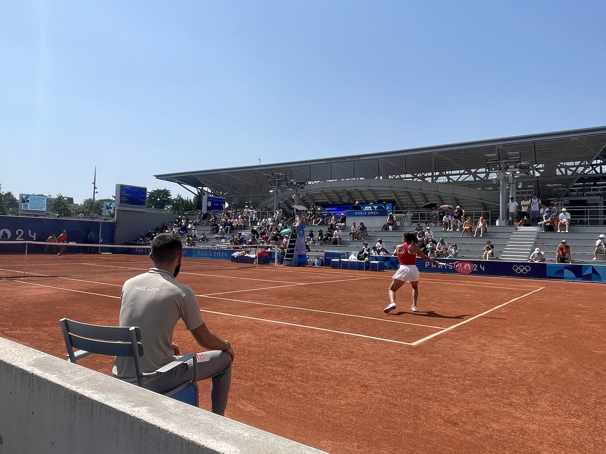 Heartbreaking end for Emma Navarro but she fought hard during the 3+ hour long match 🇺🇸🎾