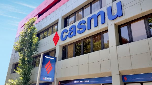 Mediosuru's tweet image. 🚨#Casmu : Gobierno decretó la intervención de la mutualista sin desplazamiento de autoridades. La comisión interventora deberá presentar un informe al MSP en 60 días.
