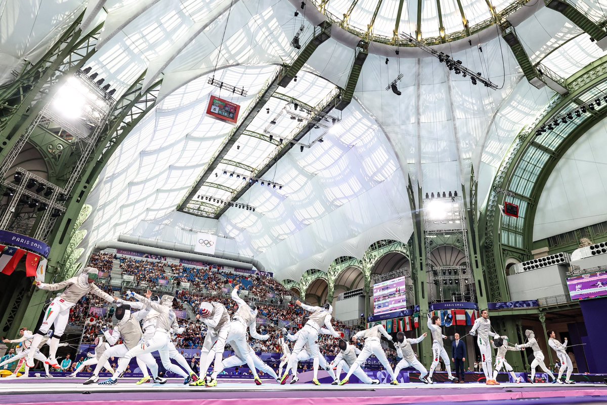 Fencing. Layers of the Games. <a href="/GettySport/">Getty Images Sport</a>