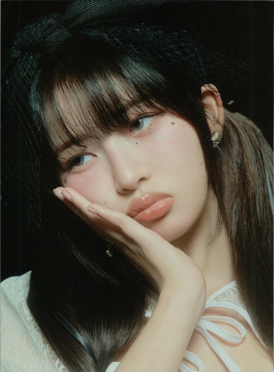 rei pics tweet media