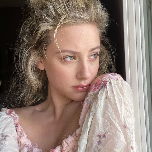 best of lili reinhart (@lpaulinearchive) on Twitter photo 