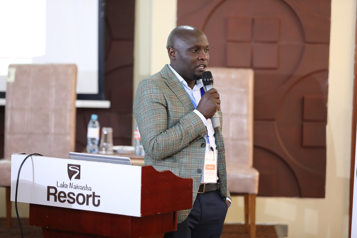 PASGR (@pasgr_) on Twitter photo Our Programme Officer <a href="/JimKaketch/">Jim Kaketch</a> , who is in-charge of #UtafitiSera Houses, highlights the importance of stakeholder engagement in the policy-making process as we conclude Day I of the FST capacity strengthening convening with group work. Our Programme Officer <a href="/JimKaketch/">Jim Kaketch</a> , who is in-charge of #UtafitiSera Houses, highlights the importance of stakeholder engagement in the policy-making process as we conclude Day I of the FST capacity strengthening convening with group work.