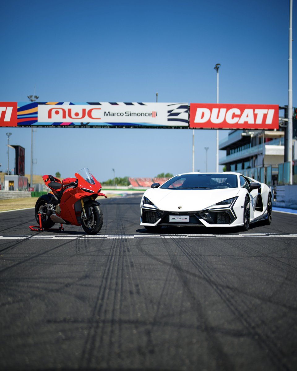 Friendship comes in many forms. Happy International Friendship Day from your favorite Italian duo!
 
#Ducati #Lamborghini #InternationalFriendshipDay <a href="/Lamborghini/">Lamborghini</a>