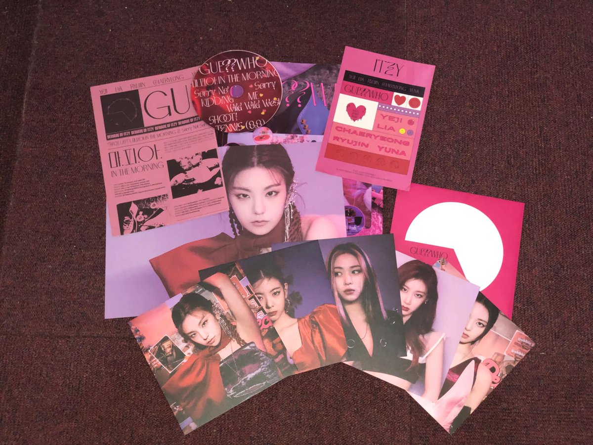 wts lfb ph itzy guess who unsealed album ~♡

; ₱350 (COMPLETE INCLUSIONS EXCEPT FOR PHOTOCARDS)

payo, can do 3 days dop
📍laguna
j&amp;t gcash

🏷️gg itzy yeji ryujin lia chaeryeong yuna guess who album