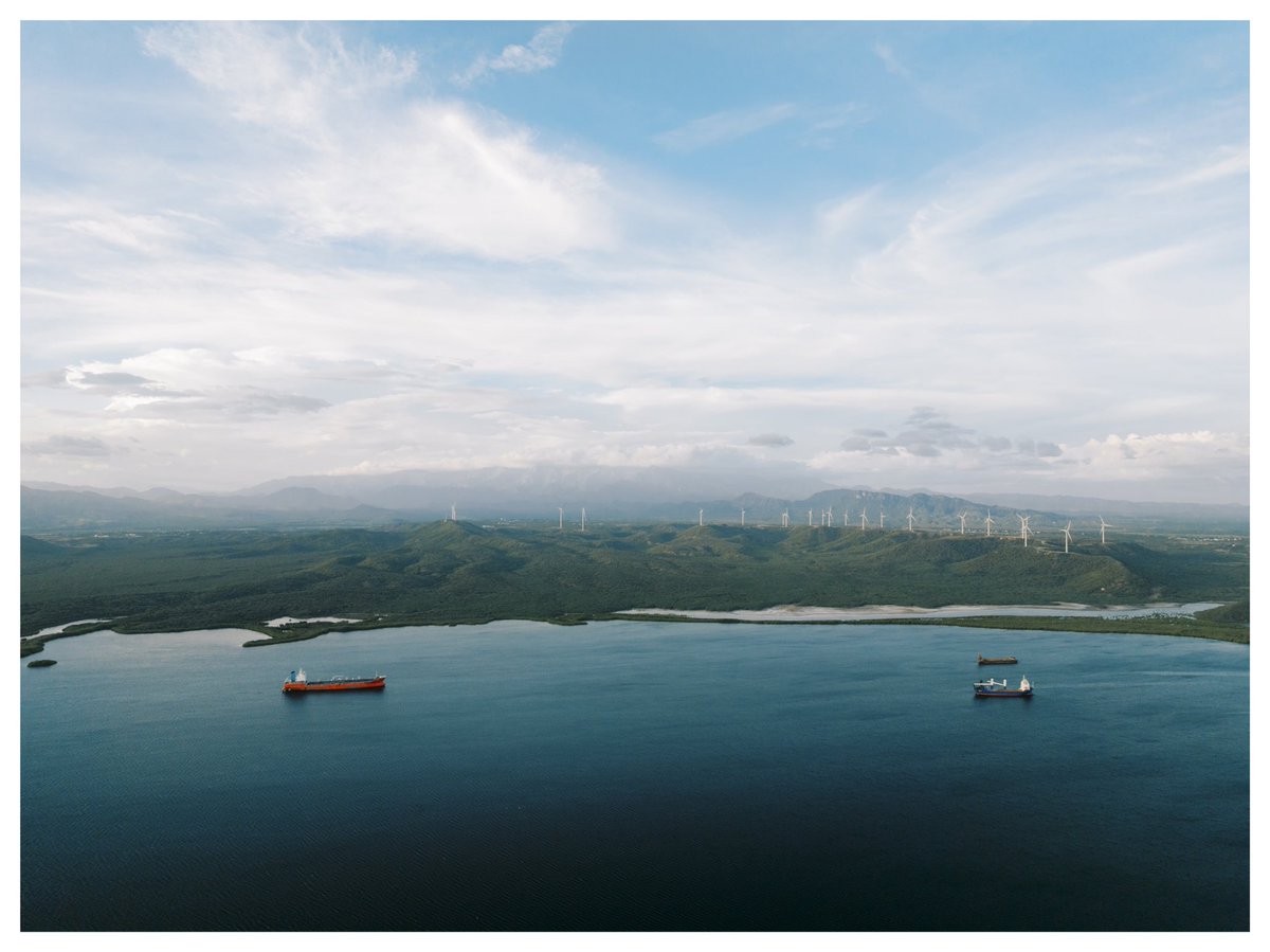 A few drone photos from yesterday.

Dji Mavic 3