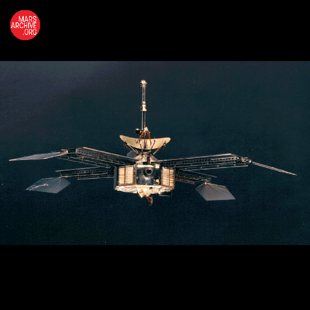 Mariner 4 fue la cuarta de una serie de naves espaciales utilizadas para la exploración planetaria en modo de sobrevuelo y representó el primer sobrevuelo exitoso de Marte, proporcionando las primeras imágenes de la superficie, las primeras imágenes de otro planeta jamás regresadas del espacio profundo. La Mariner 4 fue diseñada para realizar observaciones científicas de cerca de Marte y transmitir estas observaciones a la Tierra. Otros objetivos de la misión eran realizar mediciones de campo y partículas en el espacio interplanetario en las proximidades de Marte y proporcionar experiencia y conocimiento de las capacidades de ingeniería para vuelos interplanetarios de larga duración.