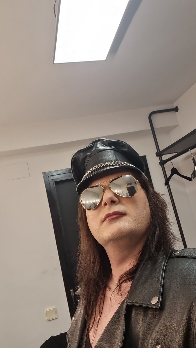 Thank you for your congratulatory messages on my birthday❤️