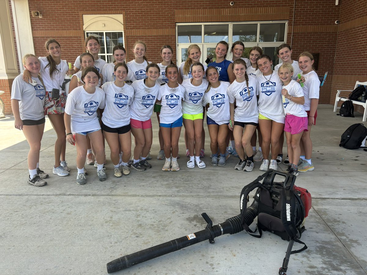 pcswsoccer's tweet photo. Teamwork makes the dream work! 
Plus a special treat to wrap up our last practice before Game Day!

Looking forward to a fun season with this group of girls! https://t.co/xaureXqMwg