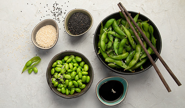 APWUHealthPlan's tweet photo. When you satisfy your hunger with healthy, high-protein snacks, you’re less tempted to eat junk food that leaves you feeling unsatisfied. Visit our #HealthyLiving blog to discover 10 #HealthySnacks that keep you full.

https://t.co/5gow38XgZD https://t.co/pJcpsMfN06
