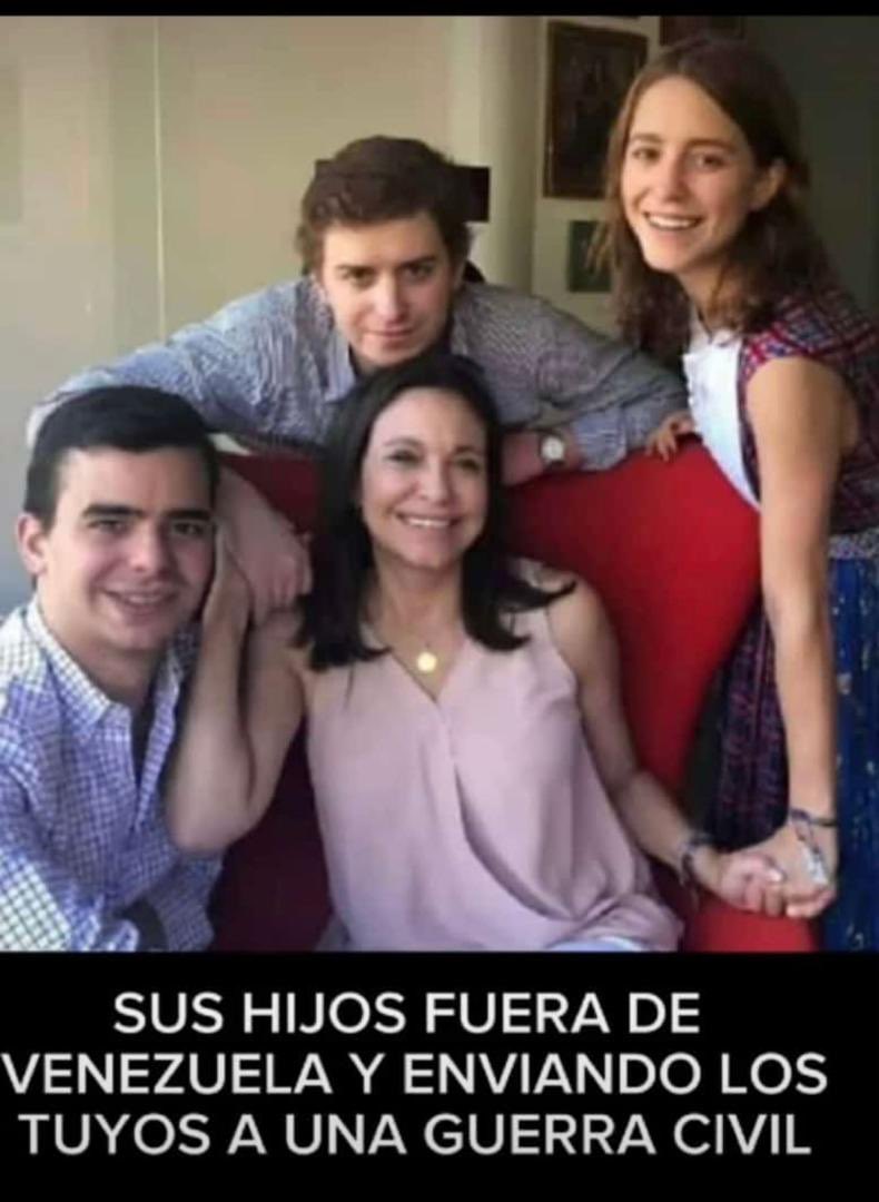 Sus hijos están fuera del país, por eso pide que tus hijos vayan a la guarimba.