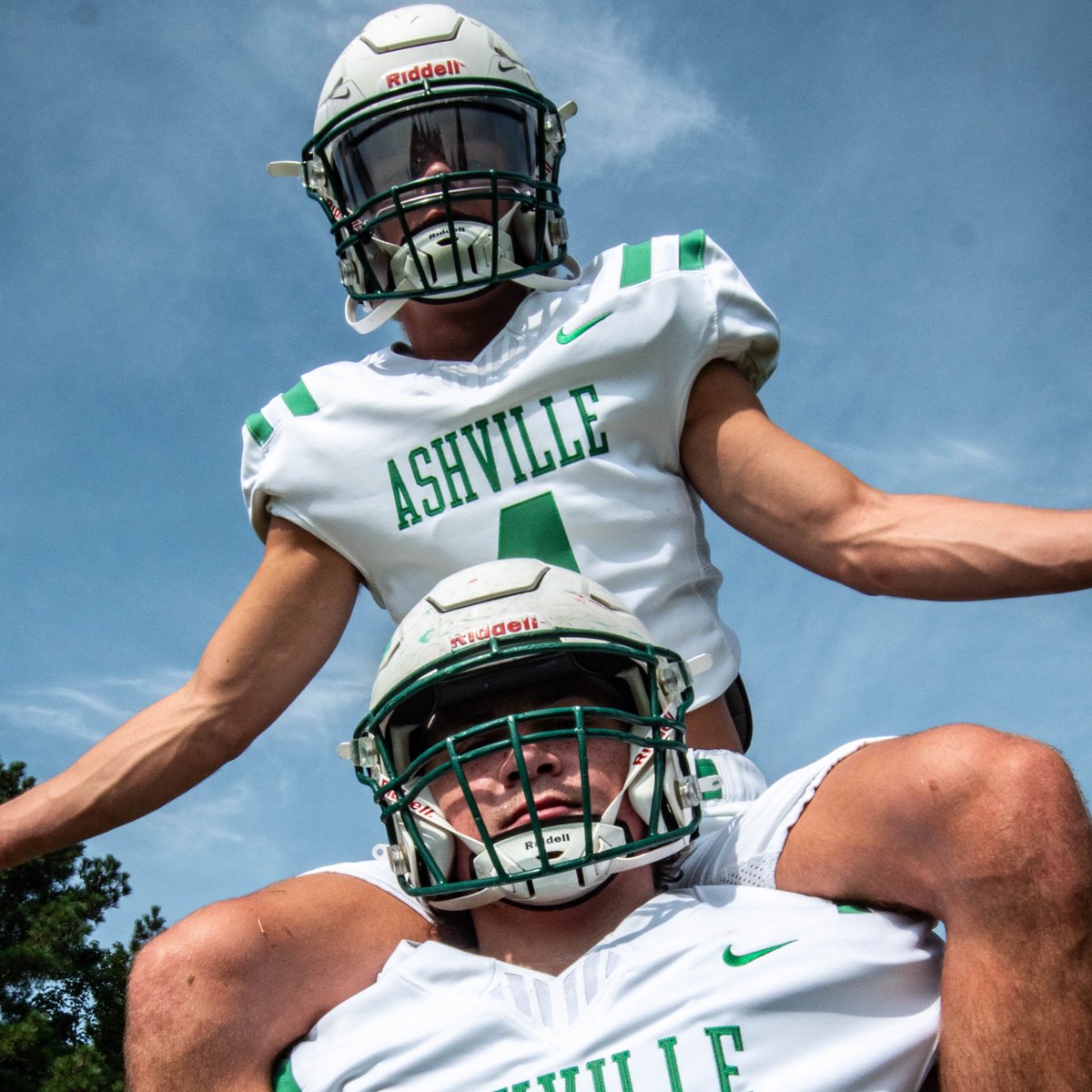 AshvilleDawgs's tweet image. 🦺