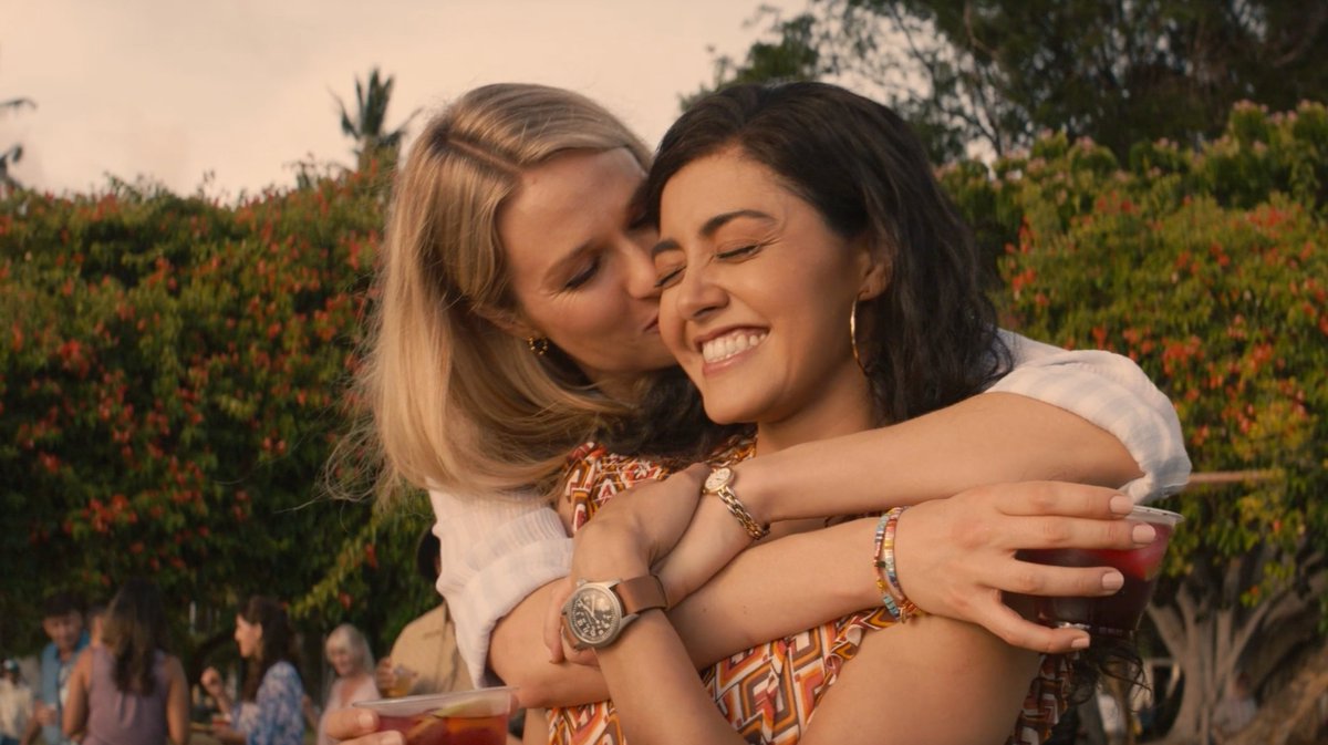 TPTB went from "Bury your gays" to "Cancel your gays" and  we've lost the best lesbian representation we had on television. Kate and Lucy being the main couple on an NCIS show meant so much. #SapphicRepMatters #SaveNCISHawaii <a href="/Skydance/">Skydance</a>