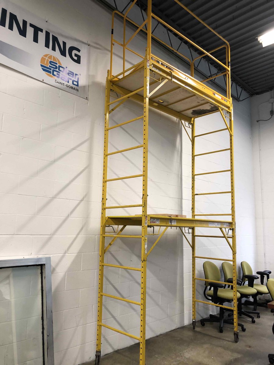 EasternSolar88's tweet photo. The Tint Tutor window film installation training program gives more than instruction.  It is an immersive, hands-on learning experience. 

Register for the next session of The Tint Tutor.

Info@TheTintTutor.com

#WindowFilmInstallation #WindowTintInstallation #FlatGlassTraining https://t.co/FcG2ikqucP