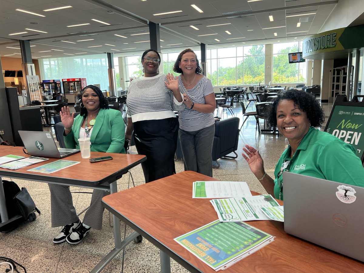 🌟 Ivy Tech Indy's New Student Admissions Event is happening now! Representatives are on hand to assist with all your admissions questions and processes until 8 PM tonight. Come join us and start your educational journey with Ivy Tech! 🎓 #IvyTechIndy