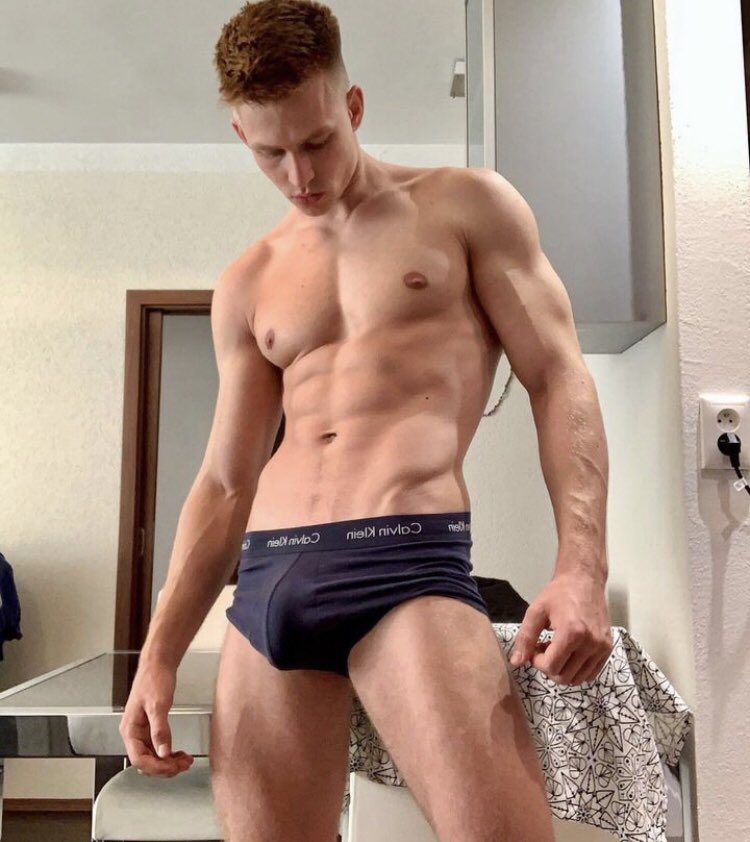 rippednils's tweet photo. Rate my form 😜 https://t.co/4qj8oZH6Ac