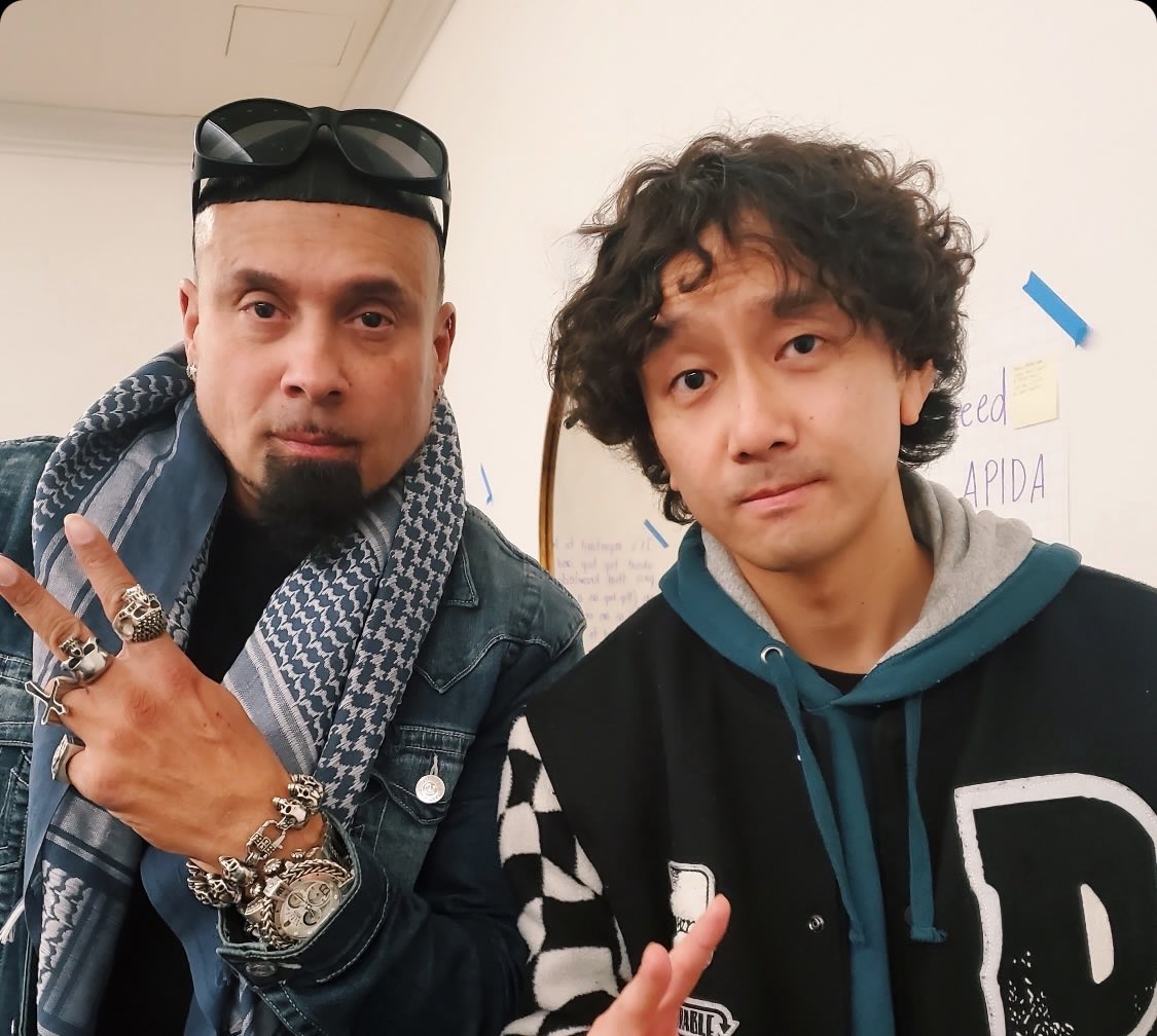 AlanZmusic's tweet photo. I am still struggling to process this. My brother Chino XL is really gone. You were the first rap legend to praise my lyricism publicly. I’m grateful we got to hang out and work together. But it devastates me to know I’ll never see you again. Love you and miss you big bro 💔 https://t.co/5xG5nmUU01