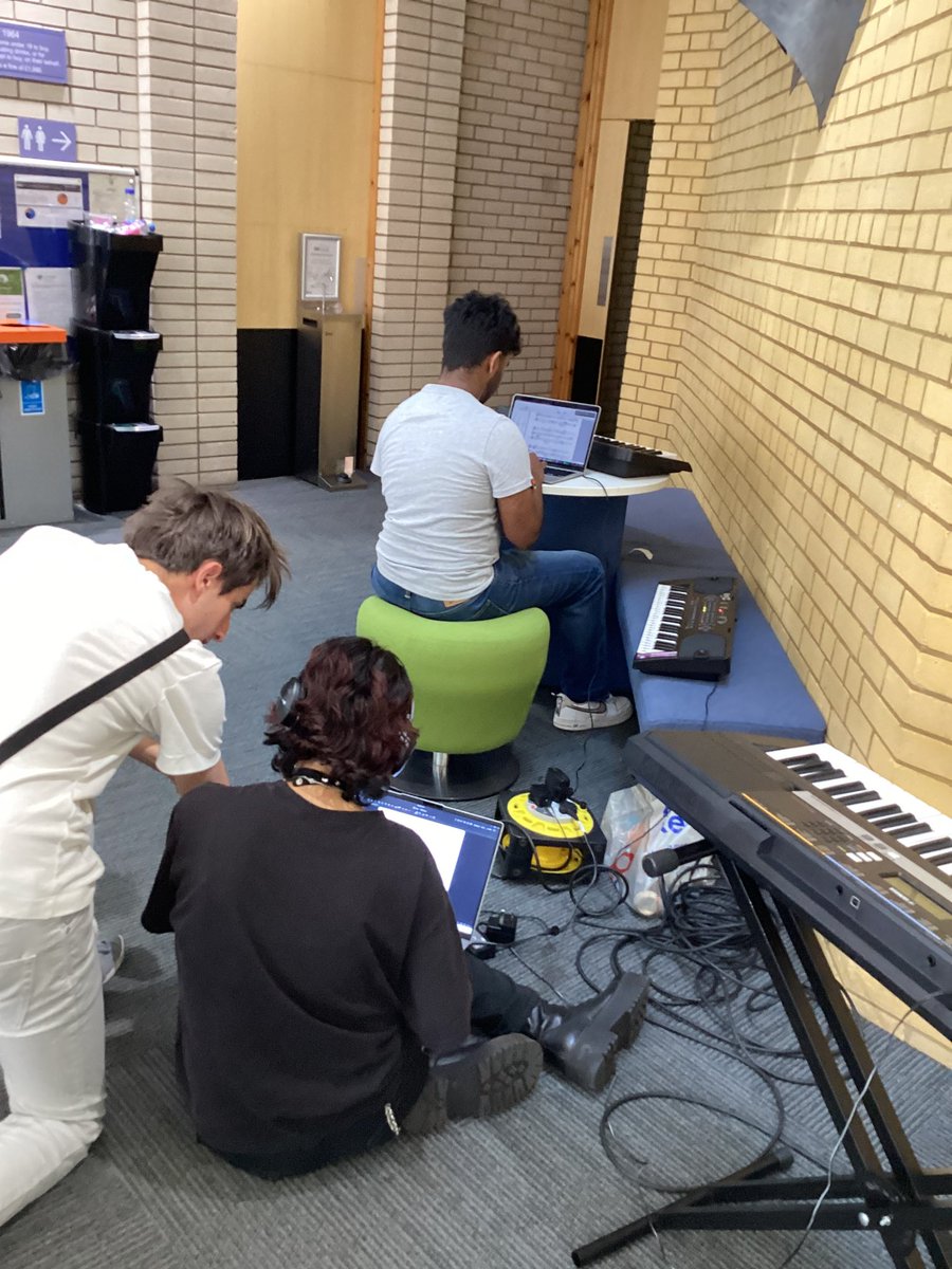 BCMG's tweet photo. Final moments of composing and playthroughs of recomposed Symphony @CWResounds #MusicRelay #YearOfYouth #chogm with composer @KirstyDevaney https://t.co/vuhz5zgyrt https://t.co/n8eeObrh2f