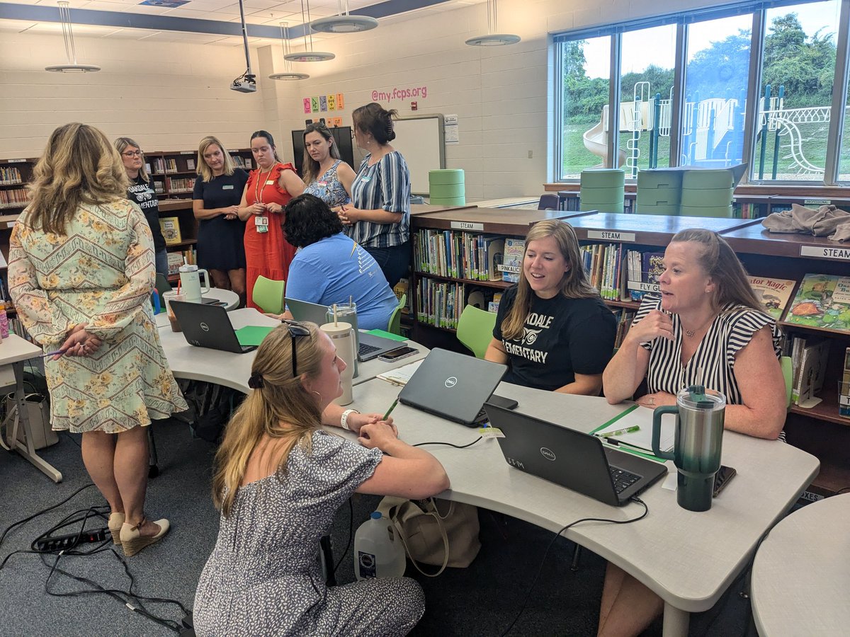 Lana Dayhoff tweet media