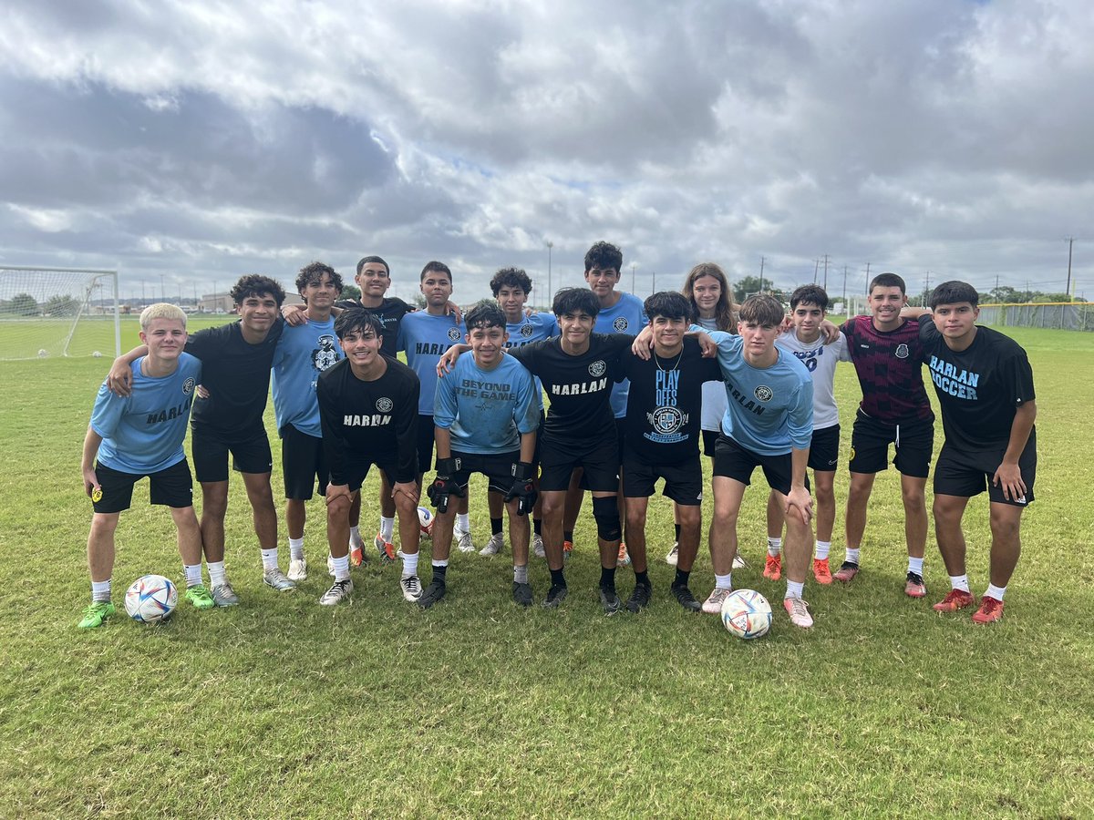 Great to see our boys back in action.⚽️
Awesome job, fellas!!!🤙🏼
#summer
#SkillsTraining 
#Dale