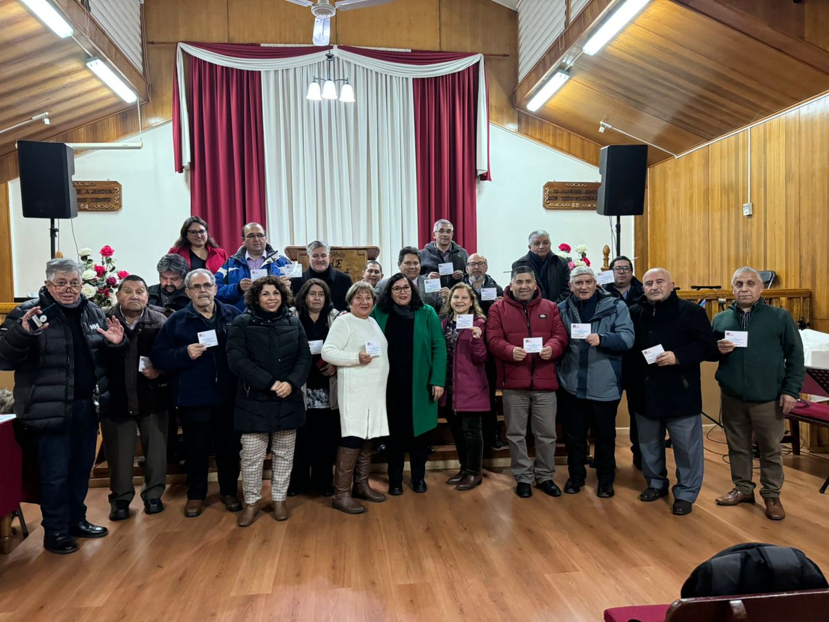 Con el fin de informar nuestras prestaciones, además de coordinar y articular acciones en conjunto, nuestra DR, Carla Peña, se reunió con el Consejo de pastores y pastoras de #ValdiviaCl #LosRíos