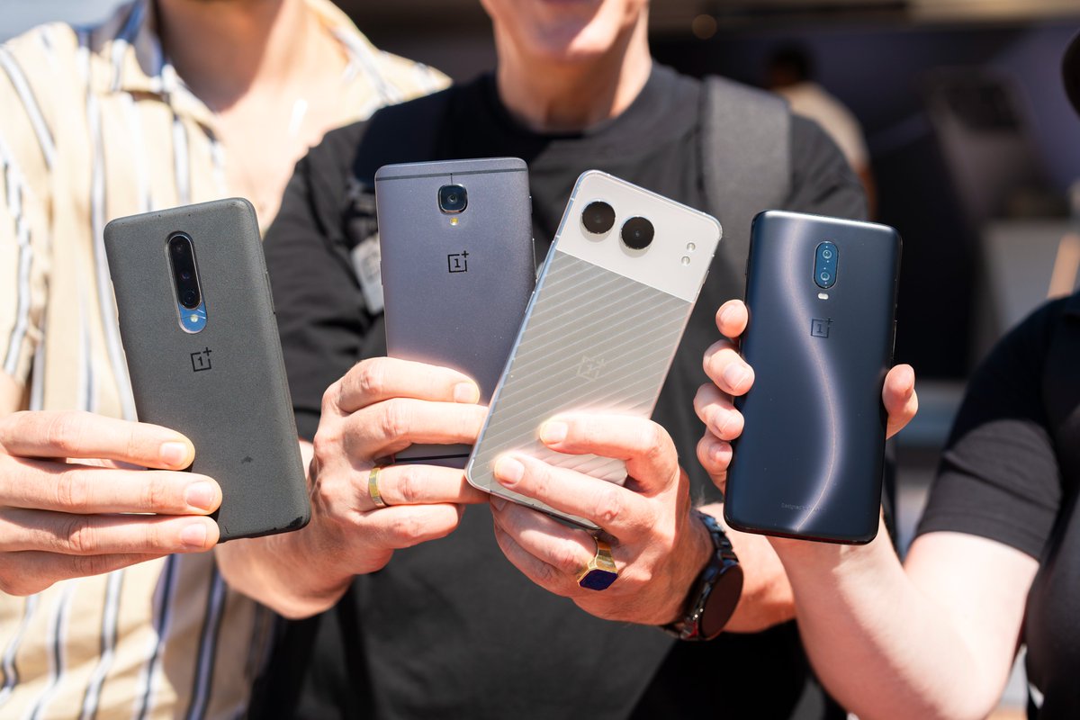 OnePlus France tweet media