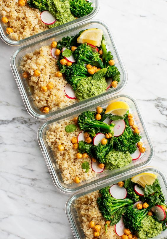 Perry50She3953's tweet photo. Prepping meals for the week ahead! 🥗🍲
Planning is key to maintaining a healthy diet.
What are you cooking up?
#mealprep #HealthyLiving #Beijing https://t.co/busIc6QgHV