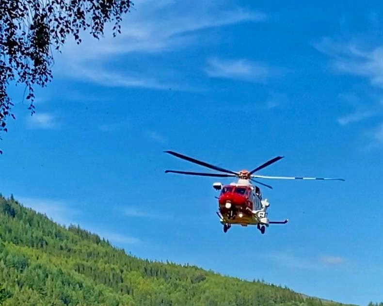 LomondMRT's tweet image. #CallOut 26/24
At 15:57 this afternoon, Lomond MRT were called to assist with a walker who had sustained a head injury on Ben Venue.
Many thanks to Maritime and Coastguard Agency and the crew of R151 for assistance at the casualty location and onward transfer to hospital.