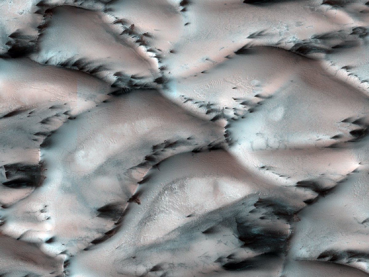 HiRISEWelsh's tweet image. Twyni o Gypswm

rhif: ESP_051857_2615
dyddiad caffael : 19 Awst 2017 
uchder: 318 km

uahirise.org/hipod/cy/ESP_0…
NASA/JPL-Caltech/University of Arizona
#Mars #NASA #Cymraeg #Cymru #Welsh