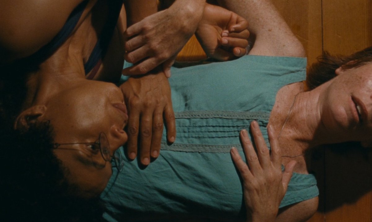 gayparanoidpark's tweet image. love how annie baker’s janet planet is framed, striking debut