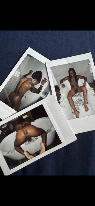 Watch Owen's leaked NSFW photo on TwXstars