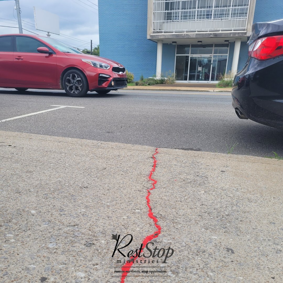 reststopmin's tweet image. Human trafficking profits exceed $236 BILLION annually, more than the annual revenue of Google, Amazon, Apple, Visa, and Walmart COMBINED‼️
Join the #RedSandProject to help bring awareness. You can join the movement by simply sharing this post! See it. Share it. End it! 🛑