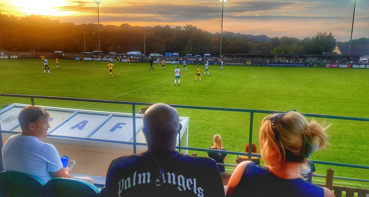 At Buckland Athletic this evening. My warmest night at the football since Inverness five years ago. Already enjoying this season but I'll be cutting back on the tweets.