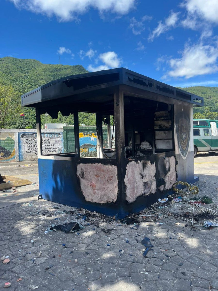 Con el Mazo Dando tweet media