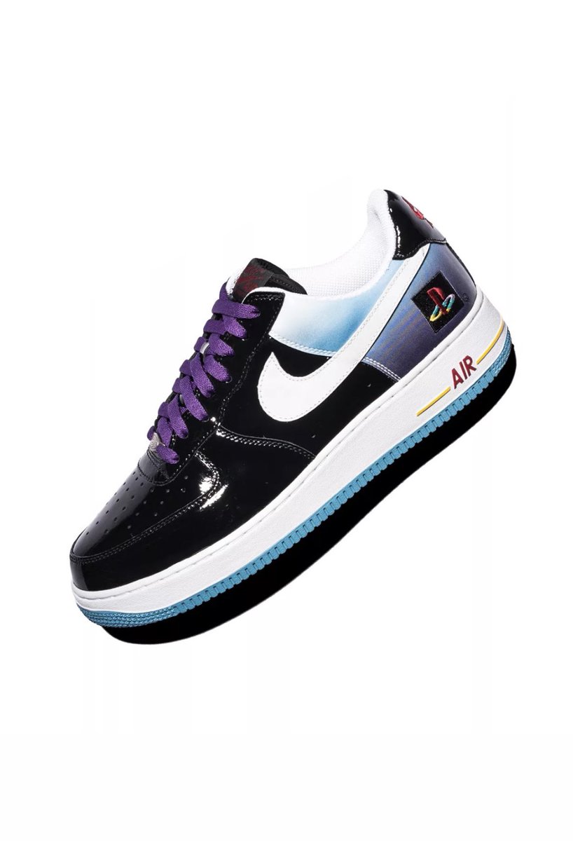 JustFreshKicks tweet media