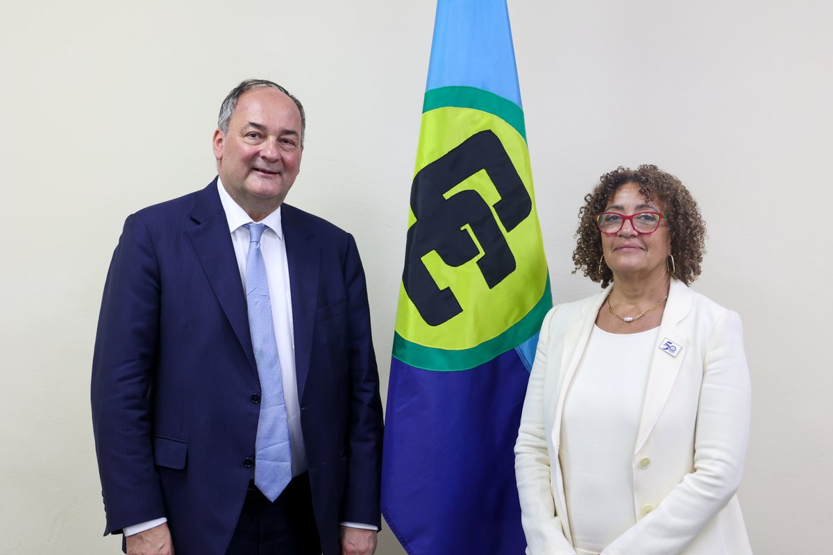 CARICOMorg's tweet photo. #CARICOM ASG Elizabeth Solomon met with Ambassador Gerhard Doujak 🇦🇹 on 28 July 2024 ahead of the #47HGC to discuss renewable energy and education.
Read full story ➡️ https://t.co/oj9067X3dU https://t.co/G6gMRuNfXl