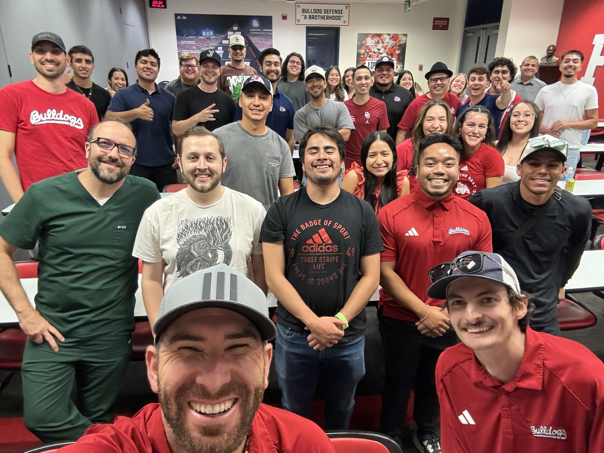 redwavecreative's tweet image. The first ever #RedWaveCreative team meeting went phenomenal last night! Going to be an EPIC year for these ‘Dogs in 2024! 🎥📷🎨
