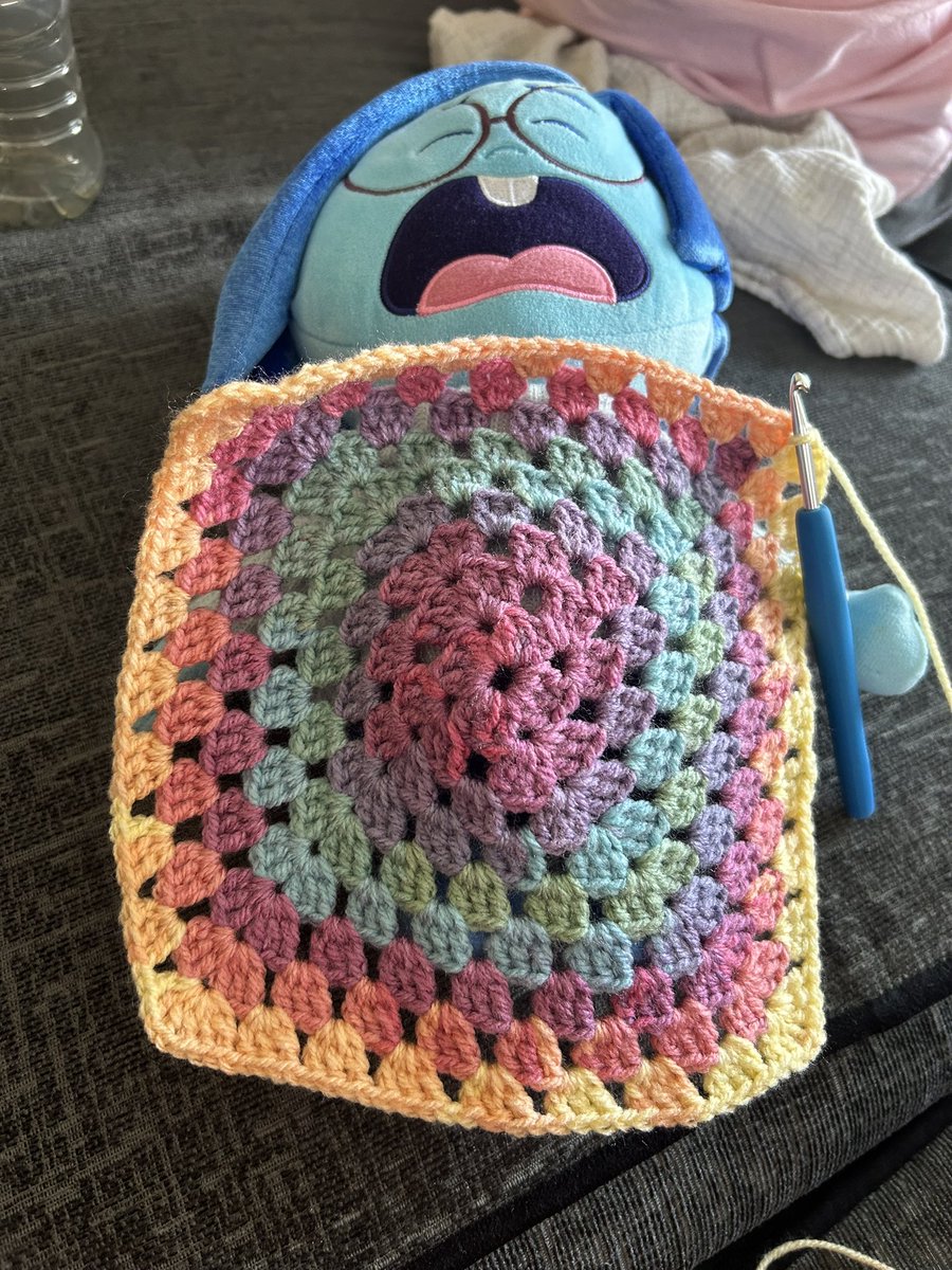 Not me over here crocheting a blanket for my little dude’s sadness doll 🙈. He told me it would help make sadness feel happier so I could hardly refuse! Also, any excuse to use rainbow wool 🌈
