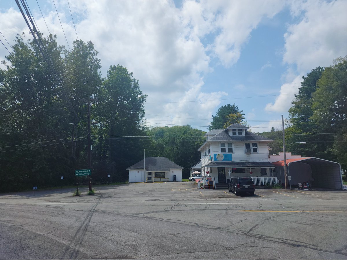 PreciseGrows's tweet photo. @THCP4ND3MIC
Daily ✅in, with @BrettGoldRaw.
🗽🫡
@BNICE_Projects
@CarterNies
#THCP4ND3MIC #WhyNotUs
Headquarters.
We are agricultural permit with liquor pending... @mr_benft let ppl talk we walk and have been for years!
#KINGPALM #Popl #EventsCoordinator #Host https://t.co/HTYfhJ2jyP