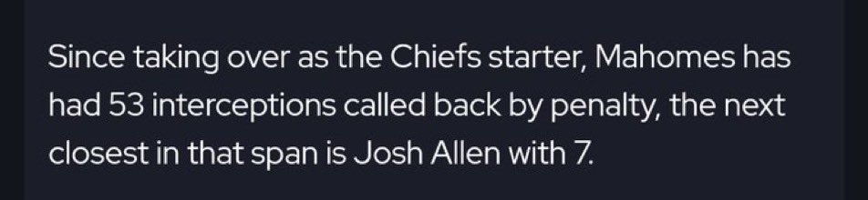 ReignsDsn's tweet photo. The NFLs golden boy… https://t.co/3wDuprjAT4