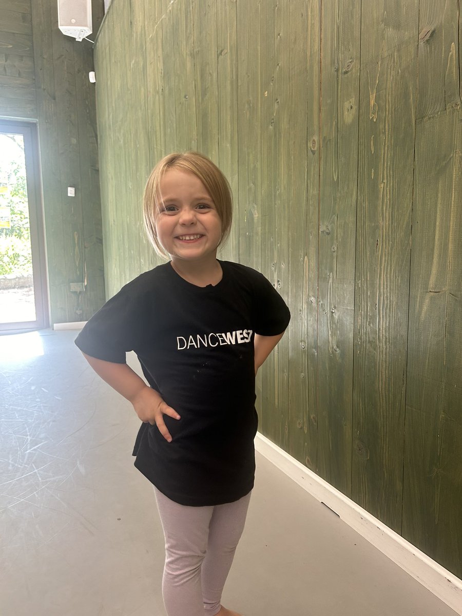 Our Fit and Fed holiday club has begun! 
Day 1 and 2 have been a blast✨🍎🕺🏼The children have taken part in different dance workshops, games and enjoyed a delicious lunch each day!
Supported by <a href="/LMPGroupUK/">LMP Group</a> &amp; <a href="/ThomassFound/">Thomas's Foundation</a> 
Produced by <a href="/DanceWest1/">DanceWest</a> 
#Fitandfed #Dance #Summer