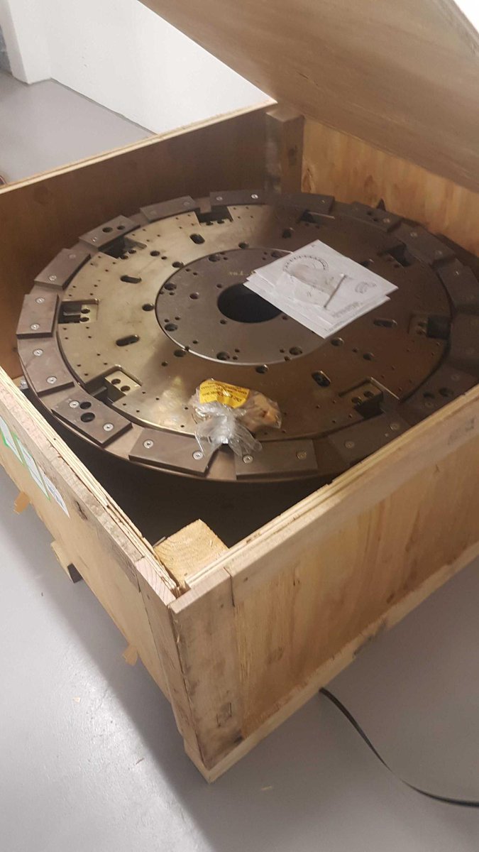 NameCrane tweet media