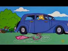 <a href="/gladiadormerval/">Gladiador Merval</a> - Cómo viene mi comitente, Smithers?
- Se eleva majestuosamente