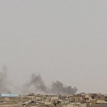 CheickIbtidiani's tweet photo. 📍#Mali | Riposte #FAMas en cours à Tinzawaten ✌🏿

L'armée a intensifié ses #opérations contre les groupes terroristes à #Tinzawaten, lançant une série de #frappes aériennes dévastatrices. Comme annoncé précédemment, la #riposte militaire s'avère sans précédent. 10 frappes ont été effectuées, neutralisant les groupes #terroristes et détruisant leur #logistique.

Ps : Dans son communiqué, l'armée exhorte la #population à se tenir à l'écart des groupes terroristes afin d'éviter des dommages collatéraux. Elle rappelle l'importance de se #dissocier de ces éléments pour assurer la #sécurité de tous.

Source des images @Chodiag2 digne descendant des touareg malien ✌🏿

Restez connecté les images arrivent ✌🏿
#MaliFort et #MaliUnis 
#Nous_sommes_le_Mali 🇲🇱
#Les_FAMas_notre_Fierté ✊🏿
#MaliUnisContreLaPropagande 
#vaincre_le_terrorisme_ensemble 🇲🇱🇳🇪🇧🇫✌🏿
#GatsaGatsa🇸🇳
#Ou_sont_les_têtes_pensantes 
Suivez la chaîne Actualité Sécuritaire dans le Sahel 🇧🇫🇲🇱🇳🇪 sur WhatsApp  : https://t.co/JdA5uGR4ak