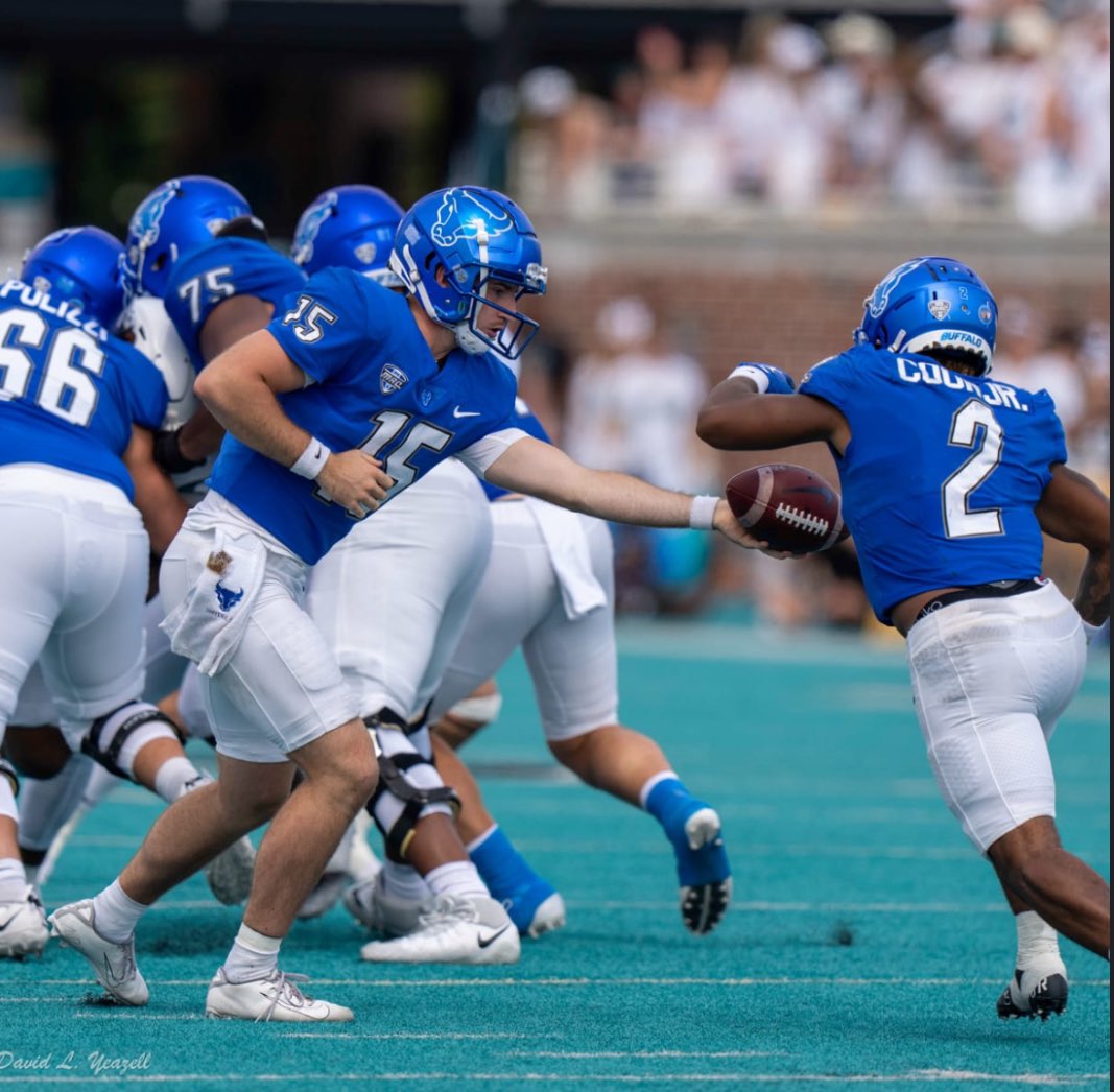 Blessed to receive an offer from Buffalo!!
<a href="/UBFootball/">UB Football</a> <a href="/dpfootball/">DePaul Football</a> <a href="/mcbright44/">Michael Bright</a>