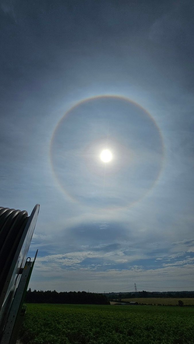 Amazing views in the sunshine this morning!
#Norfolk

<a href="/UKWX_/">UK Weather Updates</a> <a href="/danholley_/">Dan Holley</a>