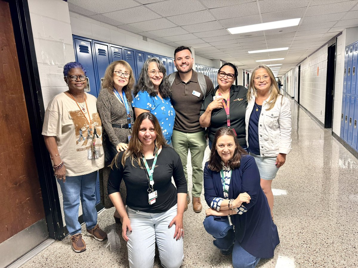 What a pleasure to be at Fulton County Schools this morning! We’re gearing up teachers for the school year, and they’re enthusiastically embracing all the new features, content, and tools available on  #NosotrosOnline.

Next stop, another city tomorrow! ✈️

#1WayContigo