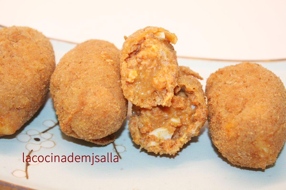 MjSalla's tweet photo. Deliciosas croquetas de picadillo. Receta aquí 👉https://t.co/guNTJIVFEr https://t.co/p98hfDVXaB